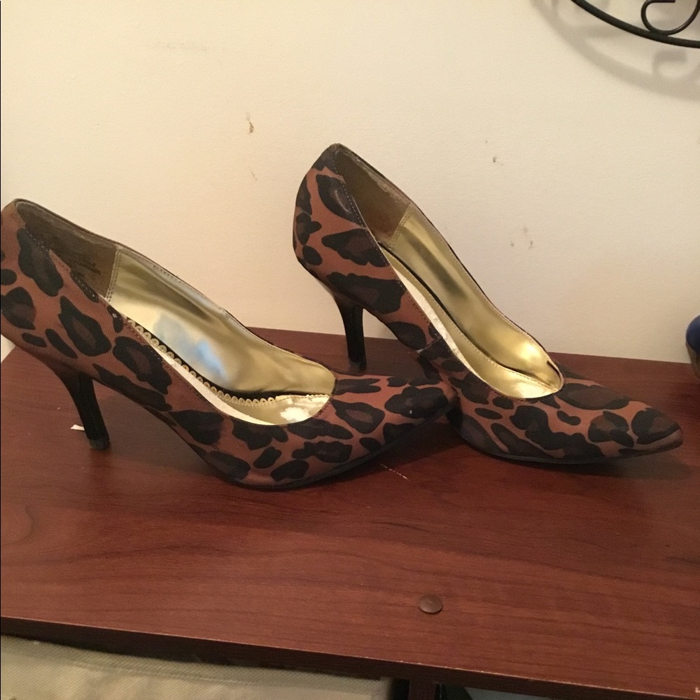 Leopard print heels